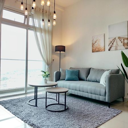 Delight Homestay Twin Galaxy Johor Bahru Ngoại thất bức ảnh