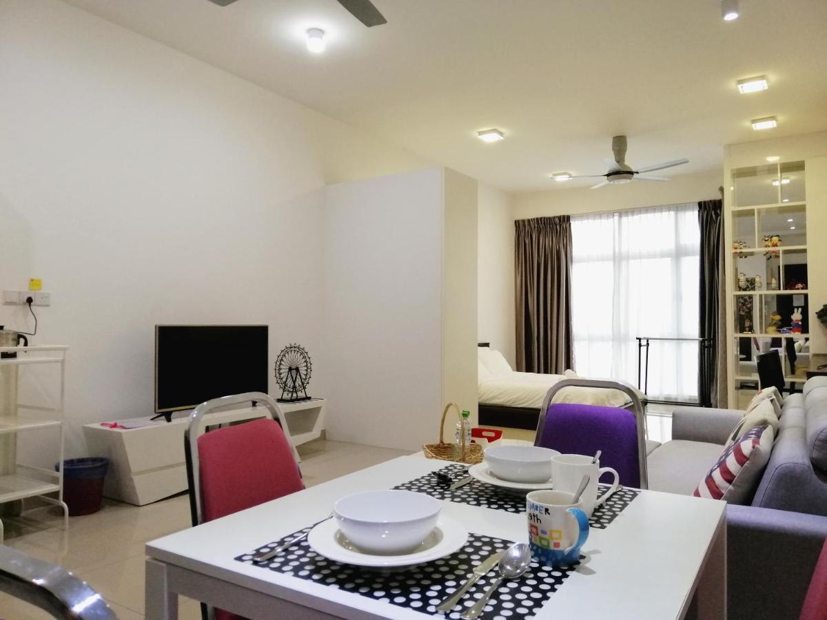 Delight Homestay Twin Galaxy Johor Bahru Ngoại thất bức ảnh